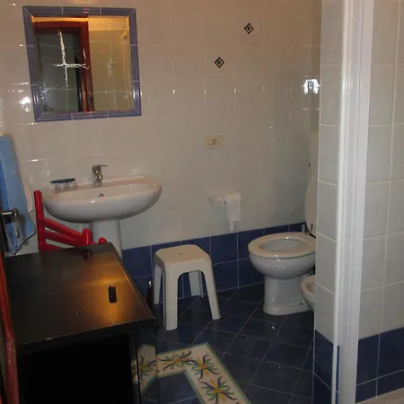Pomelia Apartment